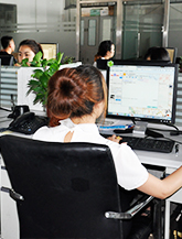 設(shè)計(jì)師分析客戶(hù)文件